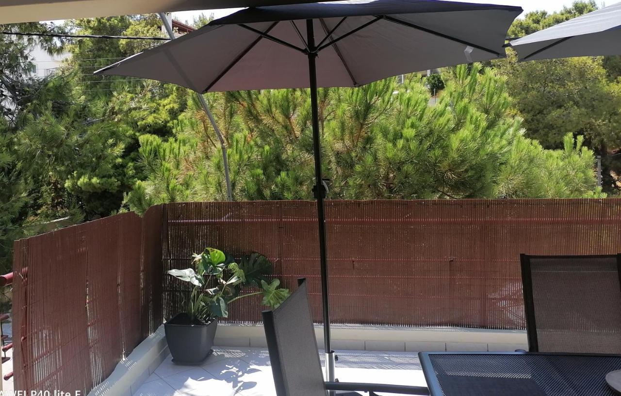 Beach N Fun Bbq Fireplace Saronida Exterior foto